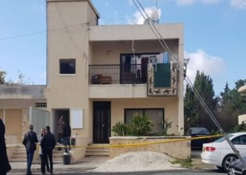 Άγριο Φονικό: Σκότωσε την εν διαστάσει 31χρονη σύζυγό του μπροστά στα παιδιά τους