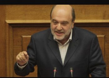 ΣΟΚ στην Βουλή! Κατέρρευσε ο βουλευτής Τρύφων Αλεξιάδης-Στο νοσοκομείο ΤΩΡΑ