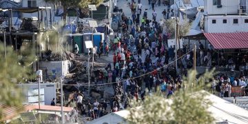 Alldaynews.gr Μόρια: Ένας 17χρονος Αφγανός ο δράστης του μαχαιρώματος δυο ανήλικων ομοεθνών του