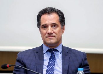 «Αν έχει κάποιος 200 ευρώ το μήνα, μπορεί να επιβιώνει»!!«Ατυχέστατη» δήλωση από τον Άδωνι Γεωργιάδη!