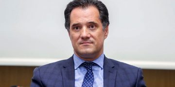 Alldaynews.gr «Αν έχει κάποιος 200 ευρώ το μήνα, μπορεί να επιβιώνει»!!«Ατυχέστατη» δήλωση από τον Άδωνι Γεωργιάδη!