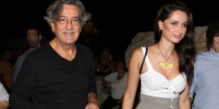 Alldaynews.gr Βάζουν τα γυαλιά στους νέους: 5 γεροντοπαλίκαρα με σύντροφο πάνω από 30 χρόνια μικρότερη