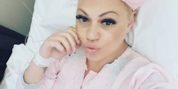 Πρίν απο λίγο. Γέννησε το “Γωγουλίνι”. Τα συγκινητικά λόγια στην κόρη της