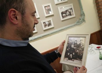 Γρεβενά: Ξεκίνησε για να φέρει ψωμί στη μητέρα του και βρέθηκε στις ΗΠΑ! Η απίστευτη ιστορία του 16χρονου Παναγιώτη (video)