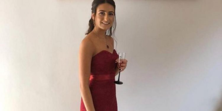 Alldaynews.gr Ήρθε για διακοπές το καλοκαίρι στη Ζάκυνθο, τη βίασαν και αυτοκτόνησε τρεις μήνες μετά (pics)