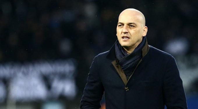 Alldaynews.gr ΕΚΤΑΚΤΟ: Πυροβόλησαν τον Κοβάσεβιτς έξω από το σπίτι του στη Γλυφάδα!