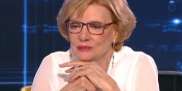 Alldaynews.gr Μάρω Κοντού: Οι πλαστικές που έκανε στο πρόσωπο μετά από προτροπή του Φίνου (Video)
