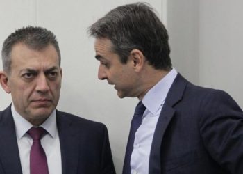 ΣΥΡΙΖΑ: Μετά τα «γαλάζια παιδιά» η κυβέρνηση Μητσοτάκη βολεύει και τους “γαλάζιους παππούδες”