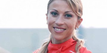 Alldaynews.gr Μεγάλωσε και ομόρφυνε: Η Νίκη σήμερα θυμίζει Τζένιφερ Λόπεζ (Pics)