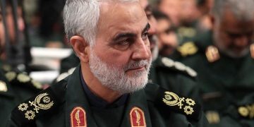 Alldaynews.gr Νεκρός με διαταγή Τραμπ δημοφιλής Ιρανός υποστράτηγος στη Βαγδάτη – Ποιος ήταν ο Κασέμ Σουλεϊμανί