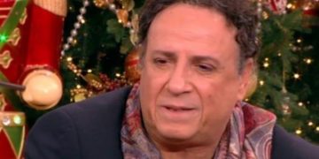 Alldaynews.gr Με τη «Βάλια» στο Πρωινό ο Χάρης Ρώμας – Η συγκίνηση στο πλατό (Video)