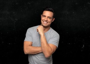 Ξύλο στο My Best Friend’s Fear: Ο επώνυμος που έδειρε τον Πούμπουρα μετά την φάρσα που του έκανε