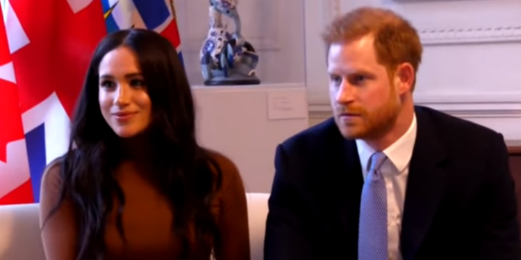 Ο Χάρι και η Μέγκαν Μαρκλ παραιτήθηκαν από τα πριγκιπικά τους καθήκοντα (pic)