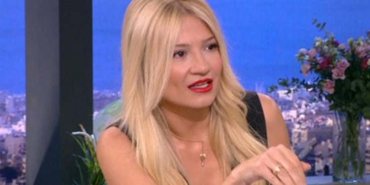 Alldaynews.gr Η “βόμβα” που πέταξε η Φαίη Σκορδά για τις παρουσιάστριες του Alpha