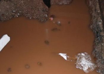 Αγόρασαν σπίτι 350.000 ευρώ και από τότε ζουν έναν εφιάλτη (pics)