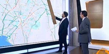 Alldaynews.gr Στην ΕΡΤ έδειχναν την κίνηση στους δρόμους χρησιμοποιώντας μία τάβλα (vid)