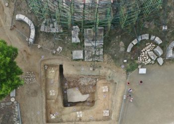 Ανακαλύφθηκε νέο οικοδόμημα κάτω από τη Θόλο στο Ασκληπιείο Επιδαύρου