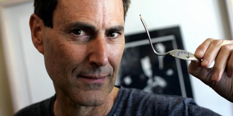 Τελικά ο Γιούρι Γκέλερ ήταν… κατάσκοπος!