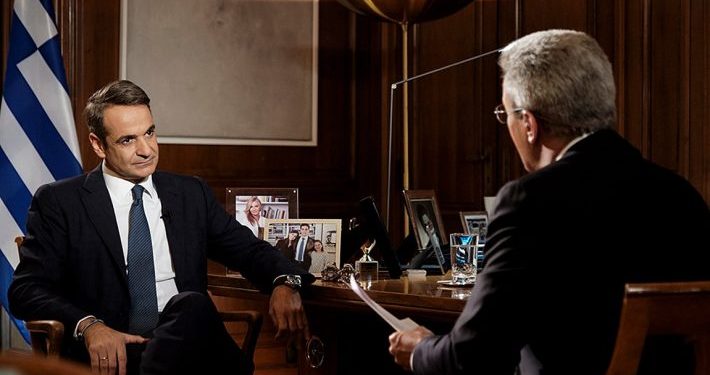 Νέα σκληρή επίθεση στον Χατζηνικολάου για το Ενώπιος-Ενωπίω