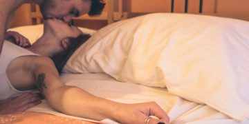 Alldaynews.gr Τα ζώδια που ταιριάζουν απίστευτα στο σ3ξ