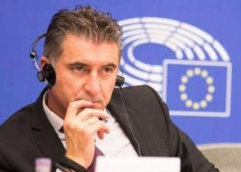 Βόμβα Ζαγοράκη: Ανεξαρτητοποιείται από τη ΝΔ λόγω ΕΕΑ!