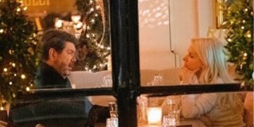 Alldaynews.gr Μενεγάκη – Λάτσιος: Κοινή έξοδος δέκα χρόνια μετά τον χωρισμό τους (pics)