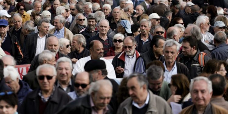 Εφάπαξ οικονομική ενίσχυση για τους συνταξιούχους – Παραδείγματα (vid)