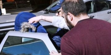 Alldaynews.gr Θρίλερ στην Πάτρα με το νεκρό βρέφος. Ο πατέρας γνώριζε πως το παιδί το «έριξε» η «μάνα»