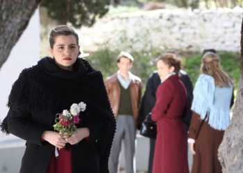 Χαμός απόψε στις «Άγριες Μέλισσες»: Ο γάμος της Ελένης ματαιώνεται