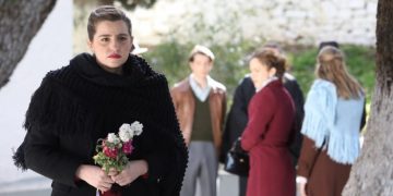 Alldaynews.gr Χαμός απόψε στις «Άγριες Μέλισσες»: Ο γάμος της Ελένης ματαιώνεται