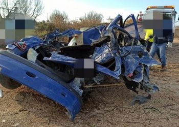 Φρικτό τροχαίο με έναν νεκρό – Σοκάρουν οι εικόνες από το διαλυμένο αυτοκίνητο (pics)