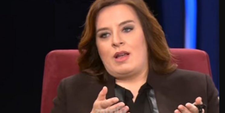 Alldaynews.gr Γωγώ Τσαμπά- “Χώρισα μετά απο δέκα χρόνια γιατί ο τύπος δεν άντεξε το…”