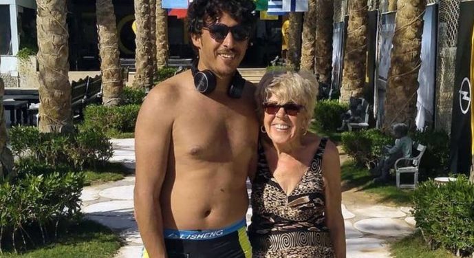 “Τελικά είμαι πολυ θερμή γυναίκα”-80χρονη ετοιμάζεται να παντρευτεί τον 35χρονο [photos]