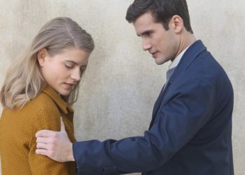 Άγριες Μέλισσες: Η αποκάλυψη της Δρόσως που θα αλλάξει τη ζωή όλων