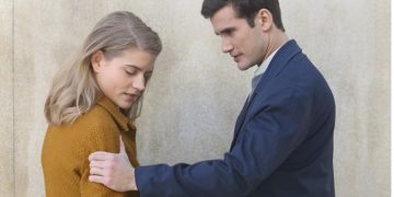 Alldaynews.gr Άγριες Μέλισσες: Η αποκάλυψη της Δρόσως που θα αλλάξει τη ζωή όλων