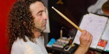 Alldaynews.gr Νεκρός ο γνωστός ντράμερ Κώστας Χαμπίπης