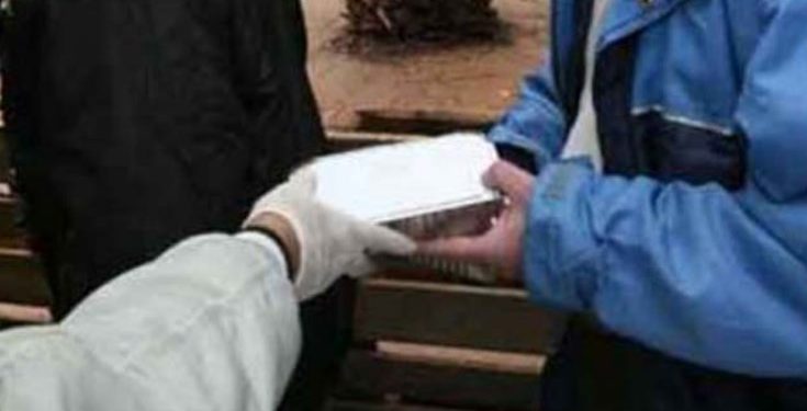 Alldaynews.gr Βόλος: Ο άπορος που έτρωγε σε συσσίτια άρχισε να αγοράζει το ένα σπίτι μετά το άλλο!