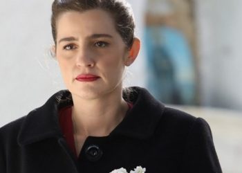 Άγριες Μέλισσες: Καταιγιστικές εξελίξεις στο Διαφάνι – Η Ασημίνα ανακαλύπτει κάτι φοβερό για τον Κυπραίο