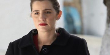 Άγριες Μέλισσες: Καταιγιστικές εξελίξεις στο Διαφάνι – Η Ασημίνα ανακαλύπτει κάτι φοβερό για τον Κυπραίο