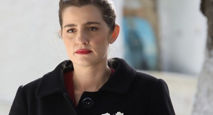 Άγριες Μέλισσες: Καταιγιστικές εξελίξεις στο Διαφάνι – Η Ασημίνα ανακαλύπτει κάτι φοβερό για τον Κυπραίο