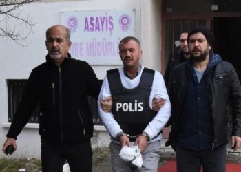 Σκότωσε με 9 σφαίρες στην μέση του δρόμου την πρώην σύζυγο του, αλλά δεν το θυμάται