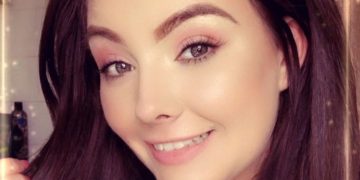 Alldaynews.gr «Έχω κοιμηθεί με πάνω από 130 άνδρες λόγω εθισμoύ στο σeξ»