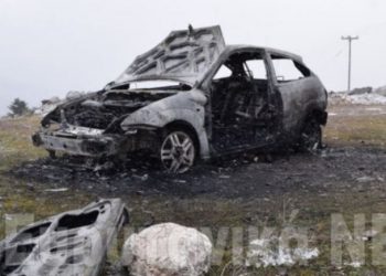 Τραγικό: 30χρονος βρέθηκε απανθρακωμένος μέσα στο αυτοκίνητό του
