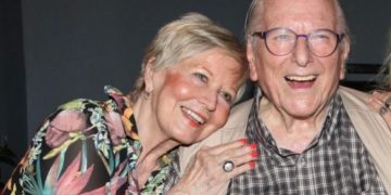 Alldaynews.gr Ανατριχιαστικές αποκαλύψεις για την Έρρικα Μπρόγιερ και τον Κώστα Βουτσά στις τελευταίες της στιγμές!