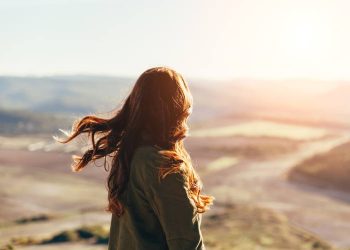 Δεν ζηλεύω κανέναν γιατί η αξία μου είναι εσωτερική