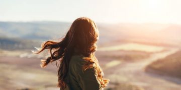 Δεν ζηλεύω κανέναν γιατί η αξία μου είναι εσωτερική