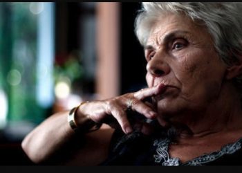 Συμβαίνει Τώρα: Κική Δημουλά-Υπέστη ανακοπή καρδιάς – Νοσηλεύεται διασωληνωμένη