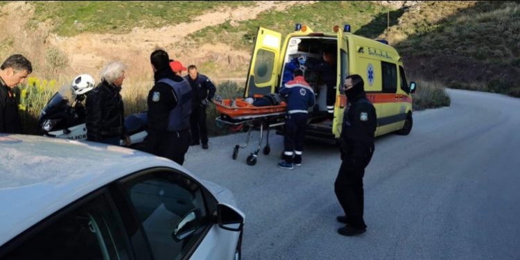 Alldaynews.gr Άγρια συμπλοκή μεταξύ αστυνομίας και κακοποιών στην Κόρινθο-Δύο τραυματίες