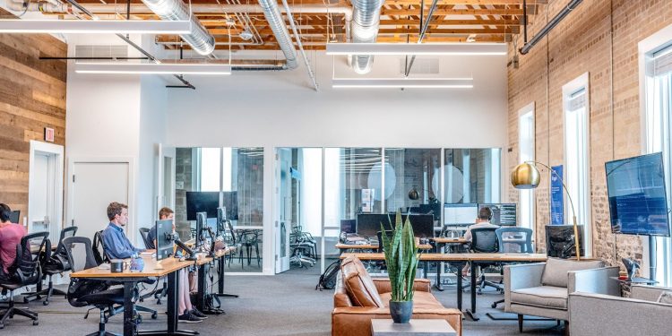 Alldaynews.gr Λεφτά και ζήτηση: Τα 7 πιο επικερδή επαγγέλματα στην Ελλάδα για όσους βλέπουν μπροστά