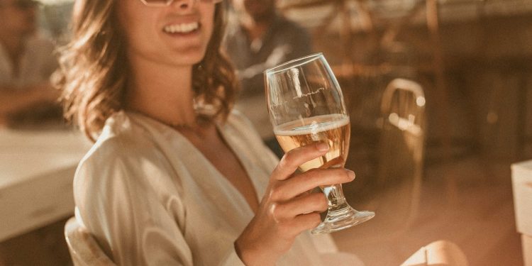 Alldaynews.gr Το διαδίκτυο άλλαξε την αντίληψή μας για τη δέσμευση